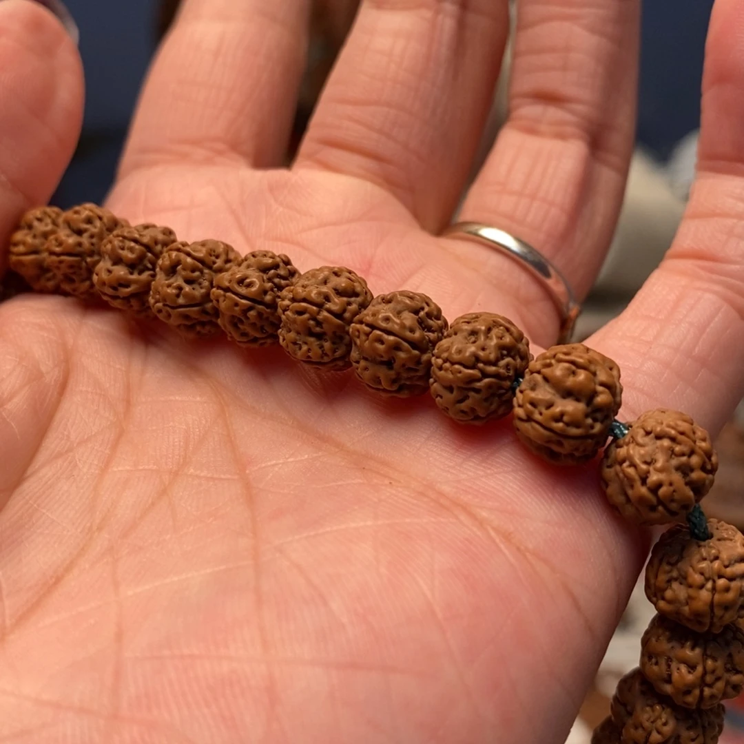 小***凯菩提籽类梅花单圈