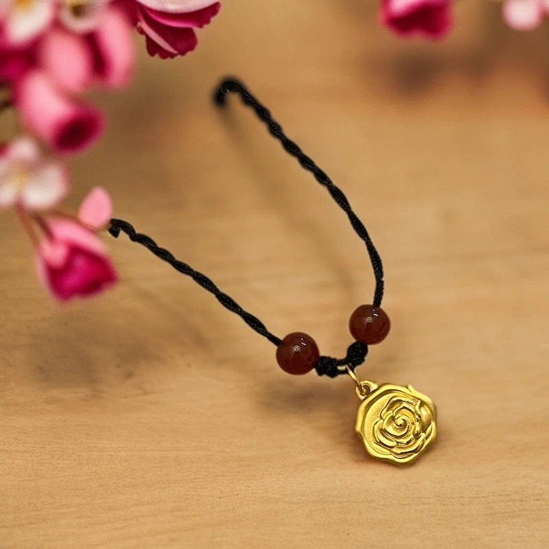 Chow Tai Seng/周大生足金黄金 玫瑰吊坠 女王节情侣吊坠编织礼物