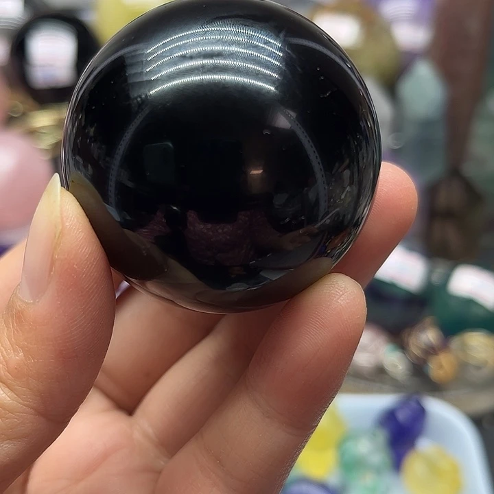 水晶未镶嵌珠宝半成品145克球