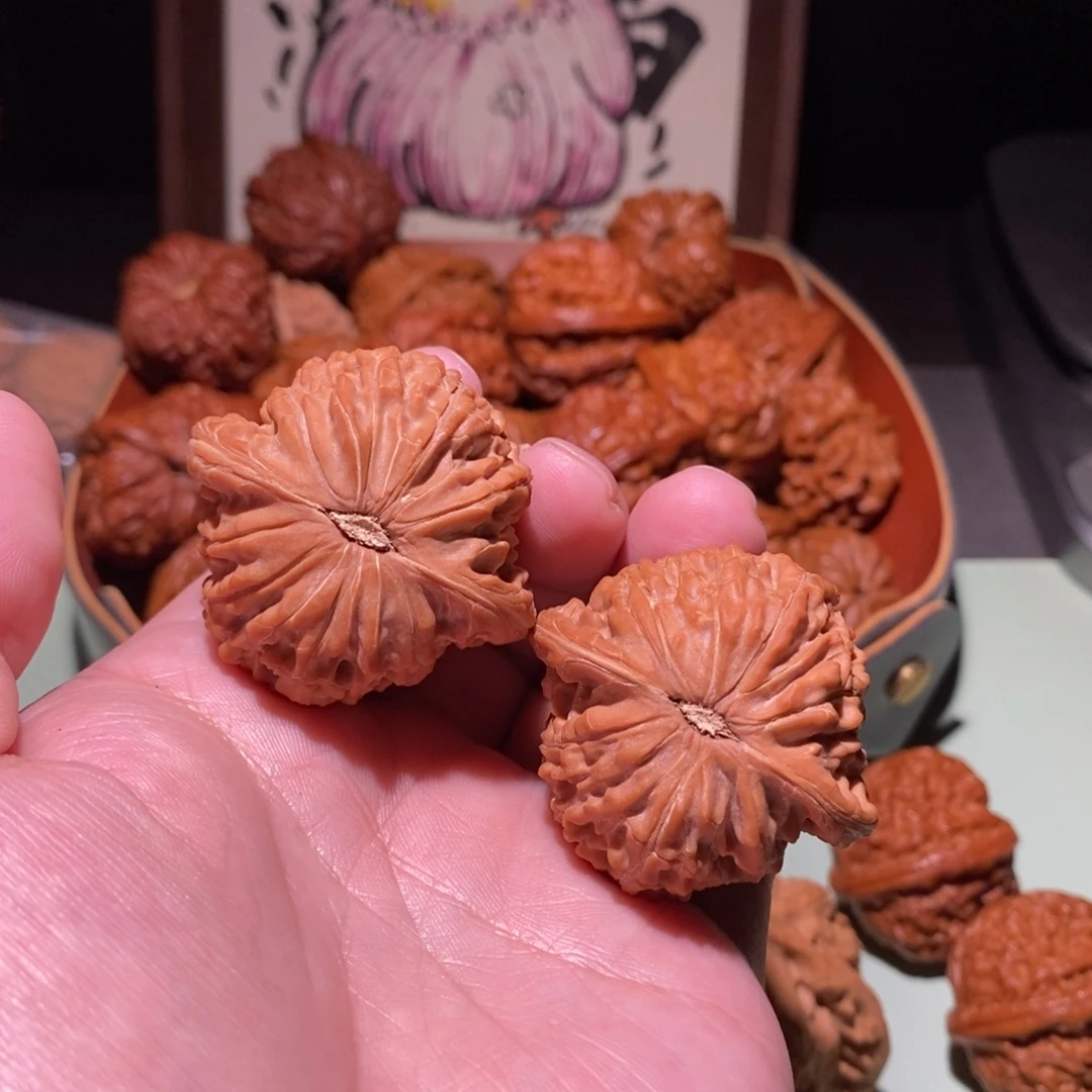 葡***皮吊坠文玩核桃40兴隆磨盘1012