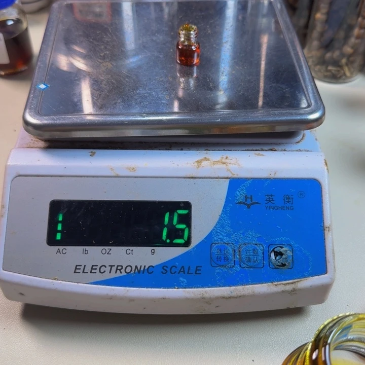 跨***海沉香精油沉香海南野生虫漏古法1克