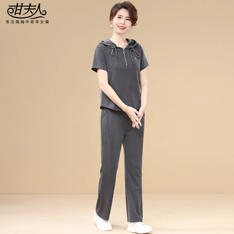 甘夫人2025夏季新款中老年休闲两件套女士妈妈装短袖连帽上衣套装