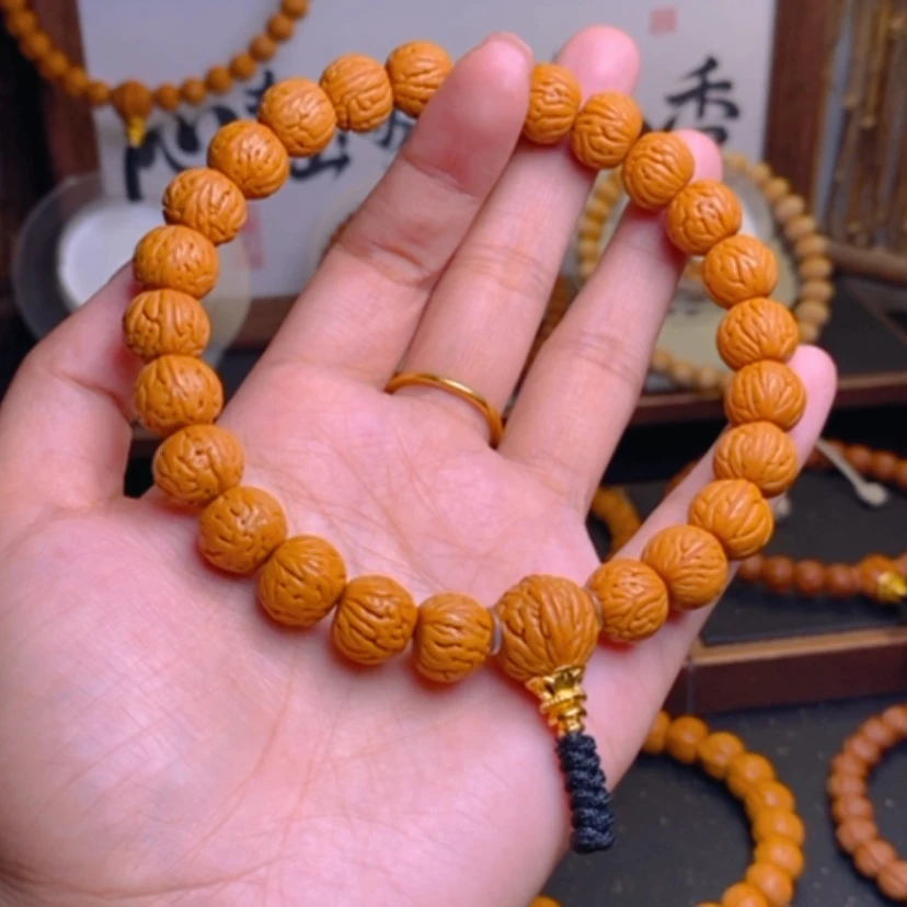 【闪购商品】手串桃核龙纹桃核