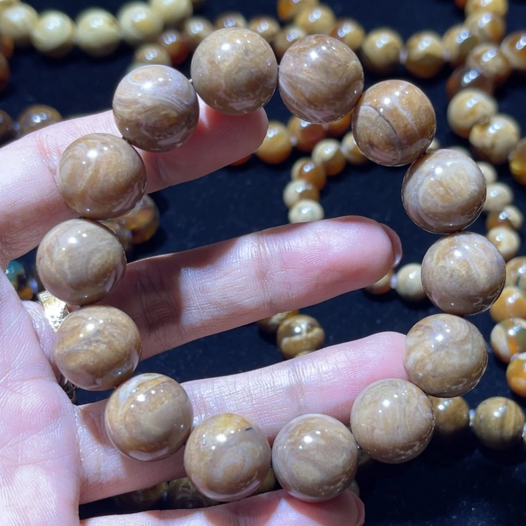 琥珀未镶嵌手链跟蜡15