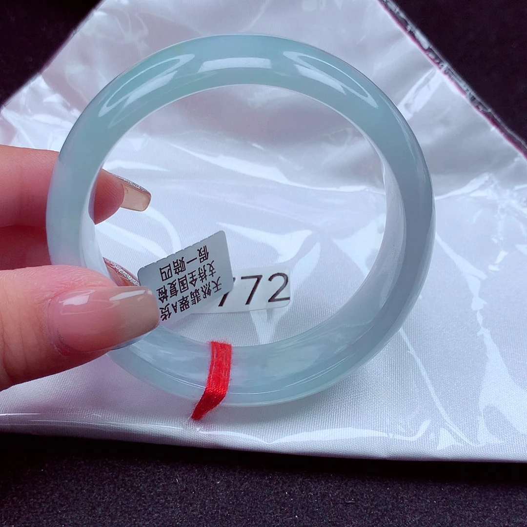 翡翠手镯未镶嵌彭**脚天然缅甸翡翠A货