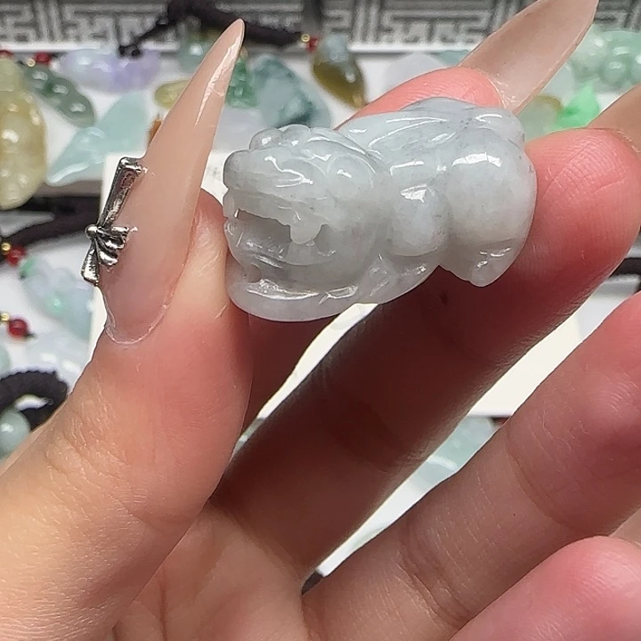 翡翠未镶嵌颈饰22