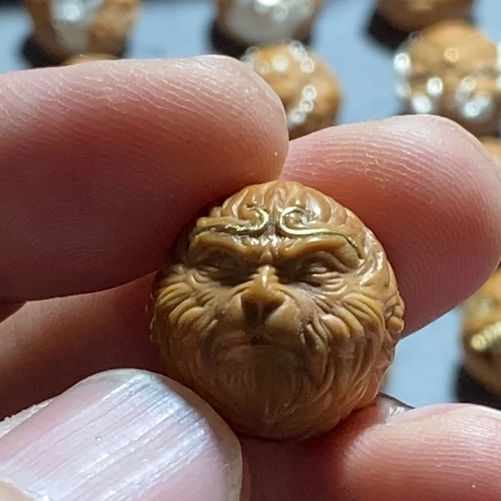 把件猴头核桃悟空镶嵌