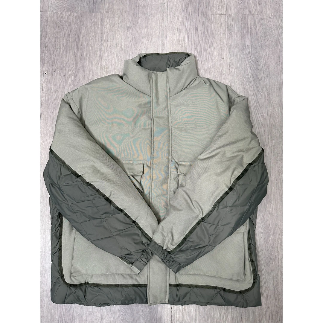 22059*【刺杀】（国标90白）情侣加厚外套羽绒服