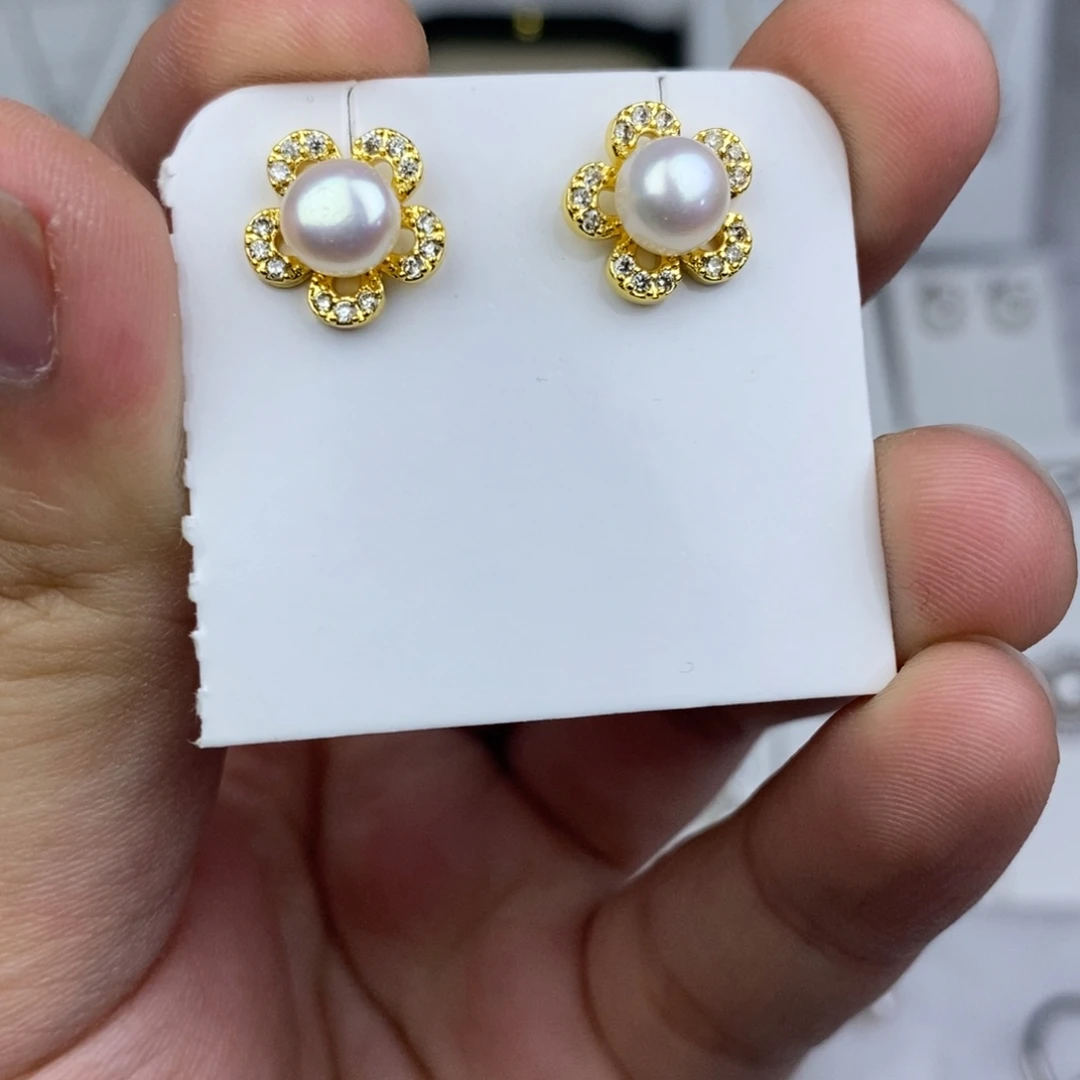 耳饰淡水珍珠未镶嵌