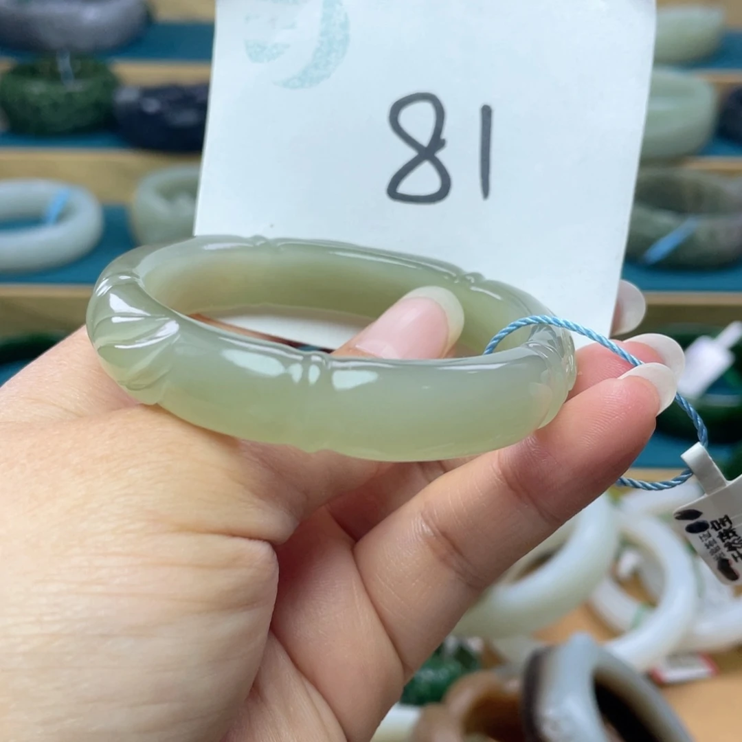 未镶嵌手镯和田玉圈口53