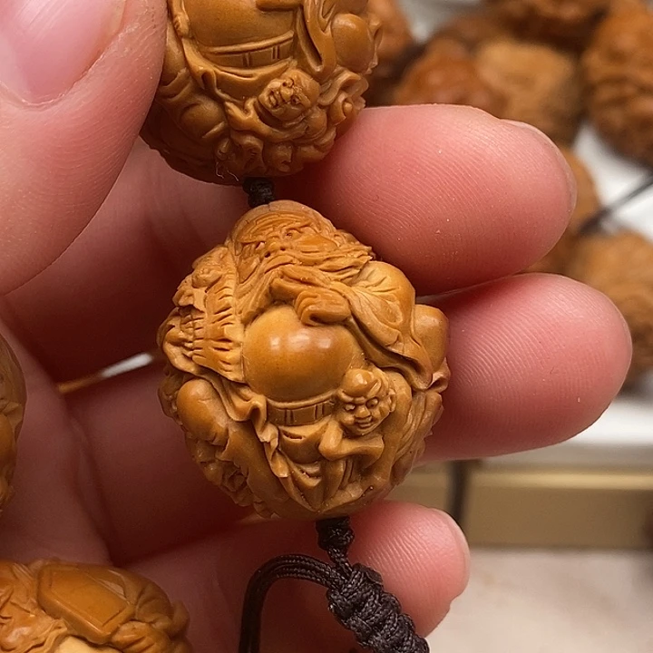 王***丶橄榄核吊坠橄榄核