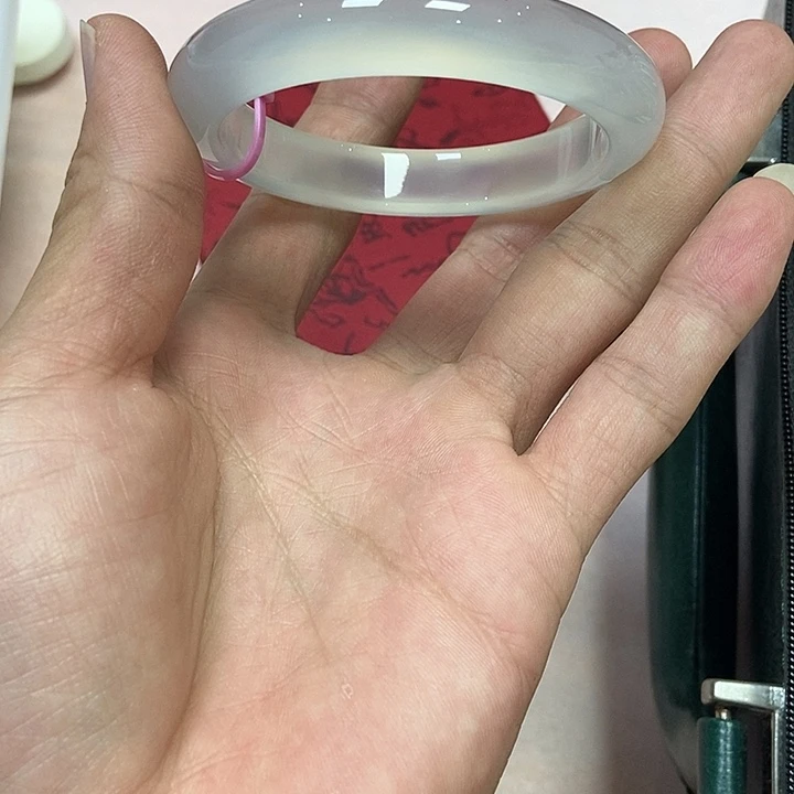 玛瑙/玉髓手镯未镶嵌刘*塞427