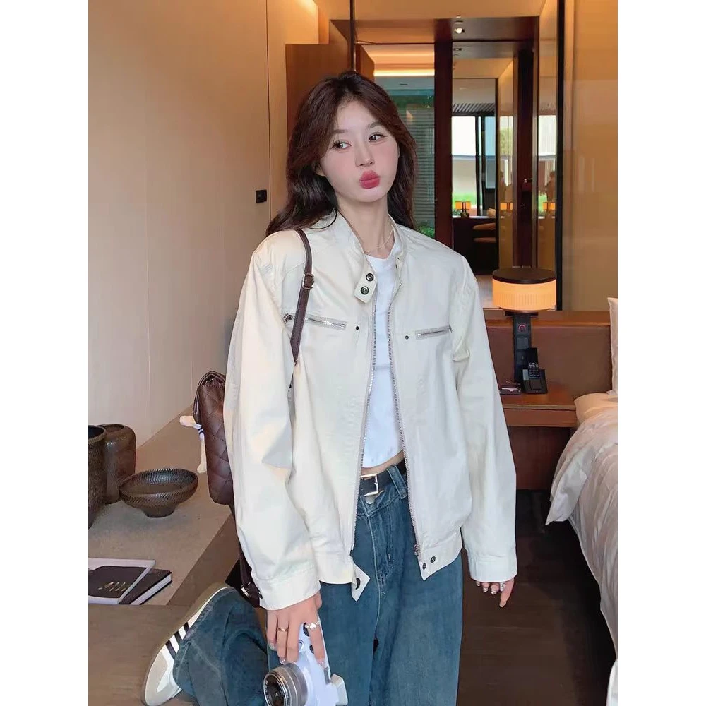 新款白色工装短外套女春秋小清新时髦洋气宽松版型春游出行衣服