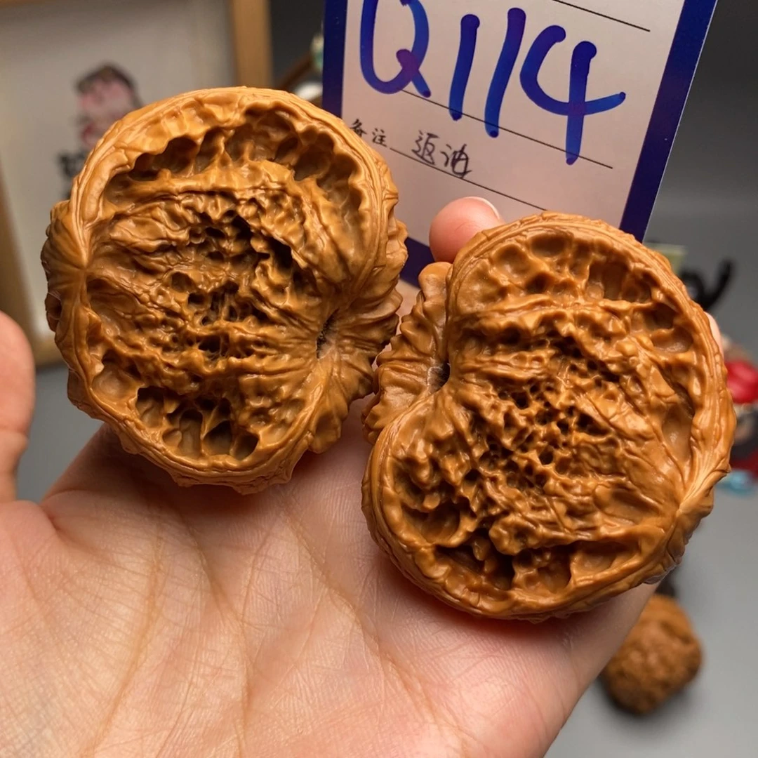 n***3吊坠文玩核桃蛇头50