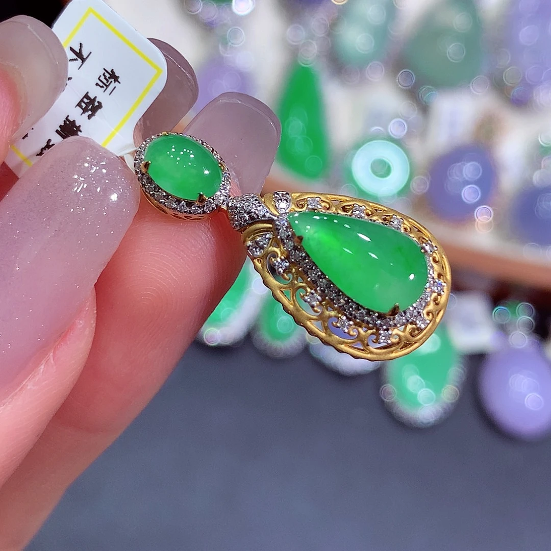 翡翠18K金镶嵌吊坠(不含链)