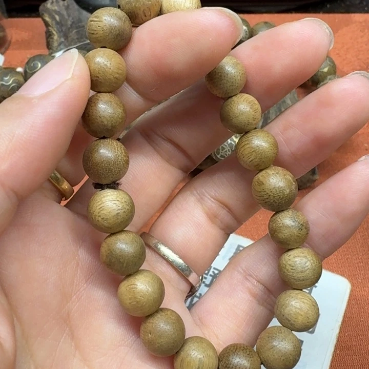 大叶紫檀（黑酸枝木类）