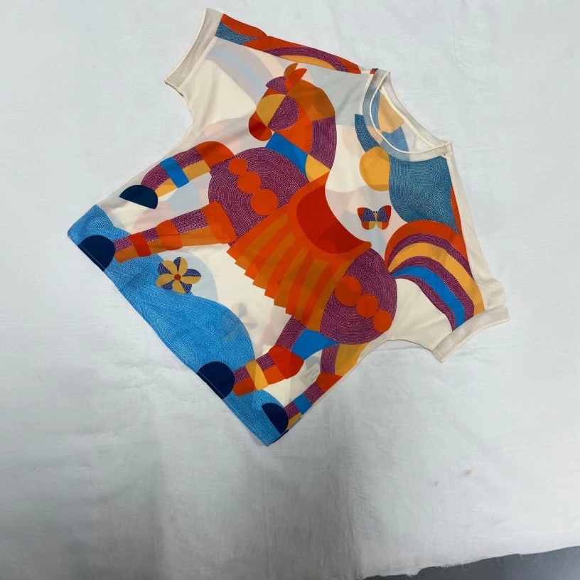 圆领卡通小马蝴蝶印花短袖-果梓1098