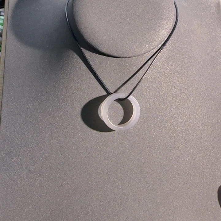 未镶嵌戒圈和田玉冰紫