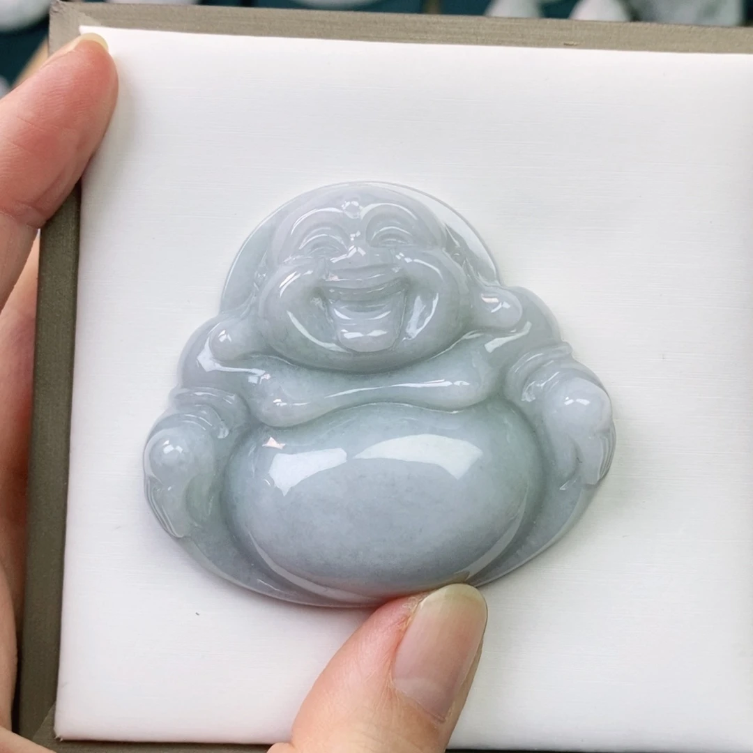 翡翠颈饰未镶嵌?***三佛公