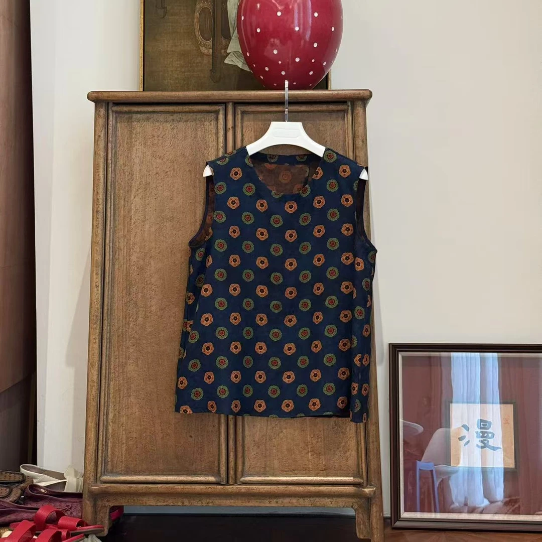 MYL 2025年夏季新款花朵蓝香云纱圆领马甲无袖提花后开衩马夹