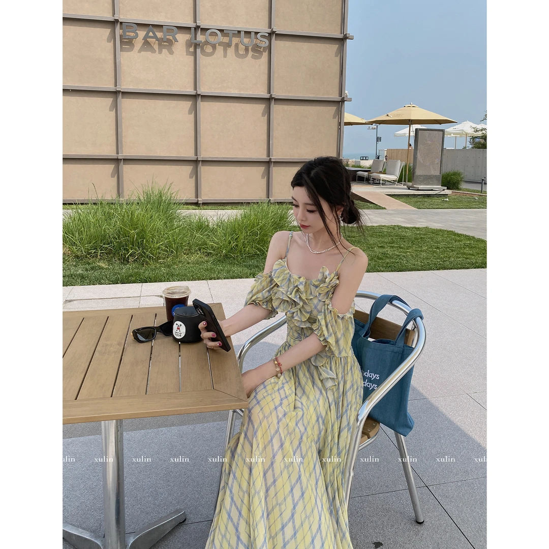 MINISTUDIO徐琳「玫瑰私语」格纹立体花加密网直喷碎花裙x240260