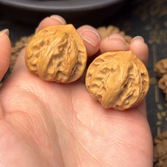 文玩核桃吊坠丁***M秦岭核桃18