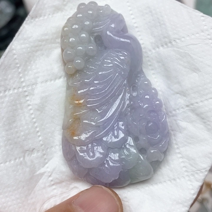 翡翠未镶嵌颈饰99号