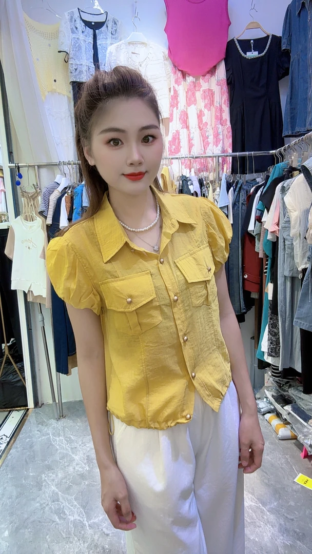 设计感翻领单排扣抽绳泡泡袖显瘦女士衬衫