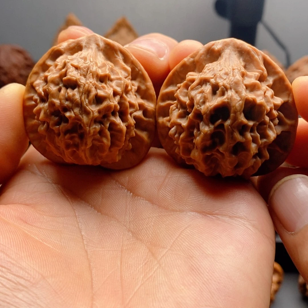 把件文玩核桃秦岭山地公子42