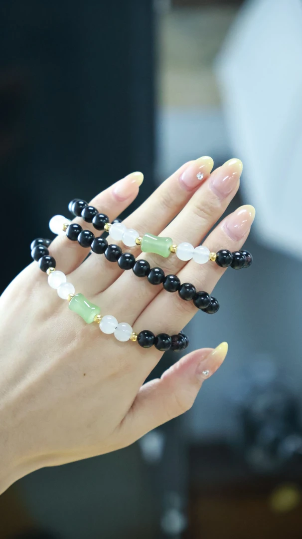 【直播专享】黑檀0.8cm老料带水晶配饰单品手串单圈  A41