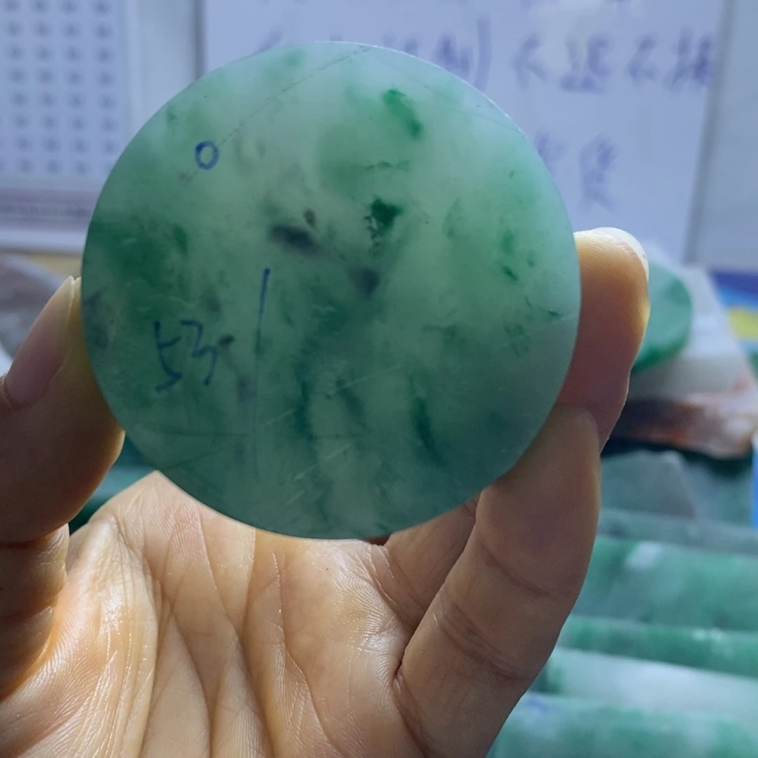 。***定制石英质玉（非洲翠）天然非州翠手镯