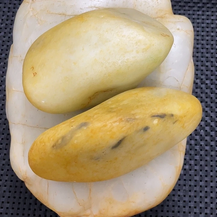 庄***器和田玉（糖玉）未镶嵌挂件