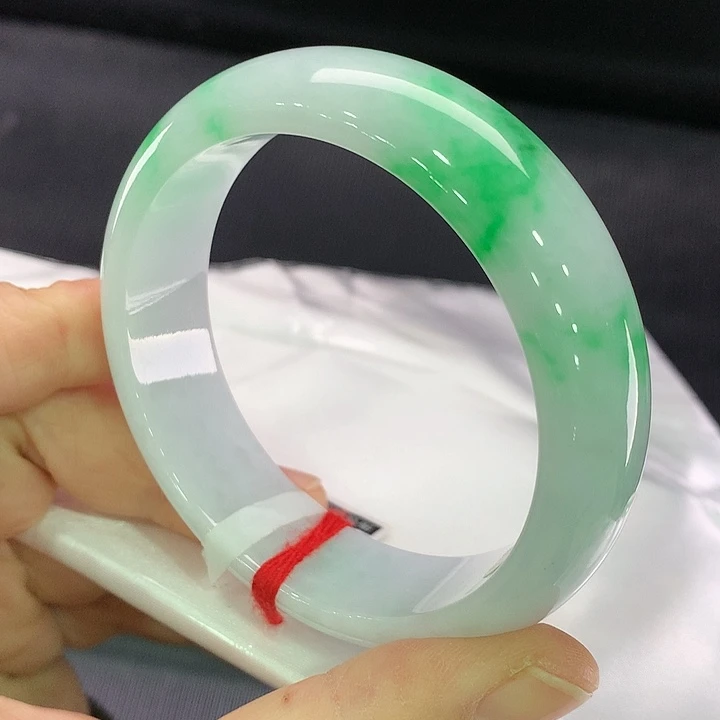 翡翠手镯未镶嵌正圈57-58