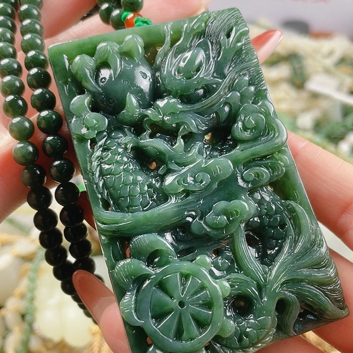 未镶嵌和田玉挂件