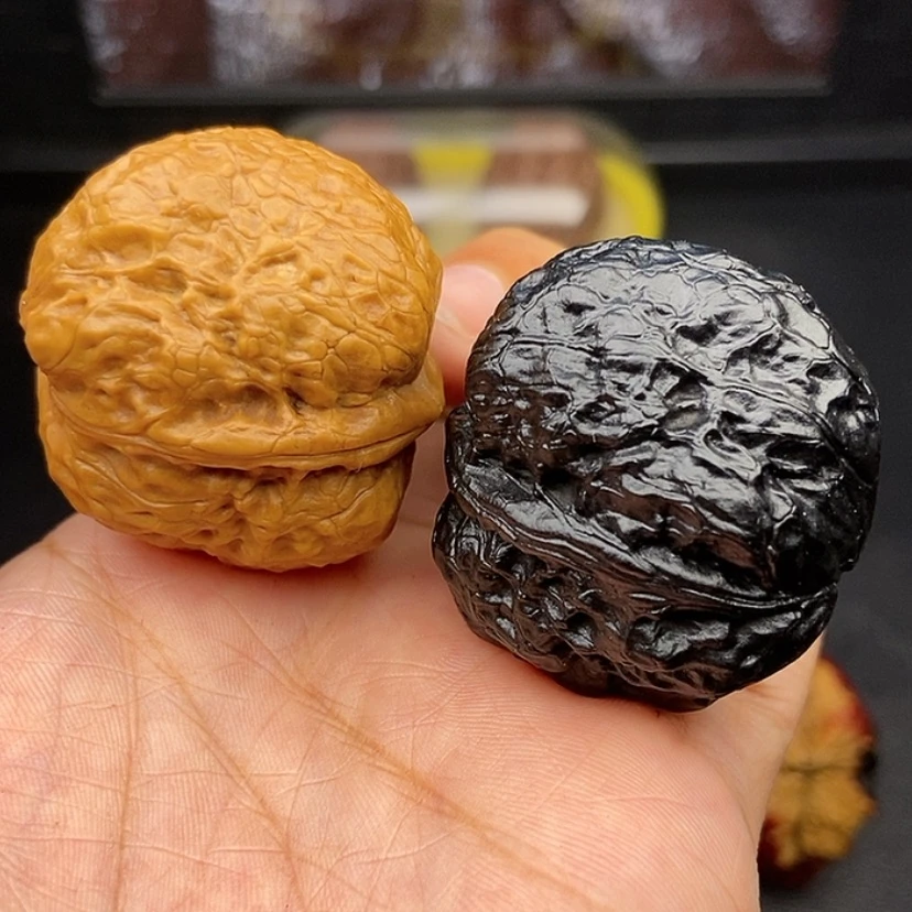 【闪购商品】文玩核桃把件39尺元宝蟾