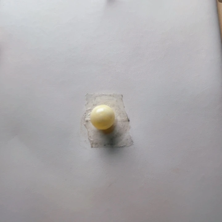 词***意裸石蜜蜡未镶嵌圆珠