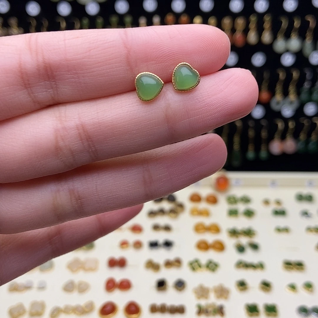 和田玉银S925镶嵌耳饰