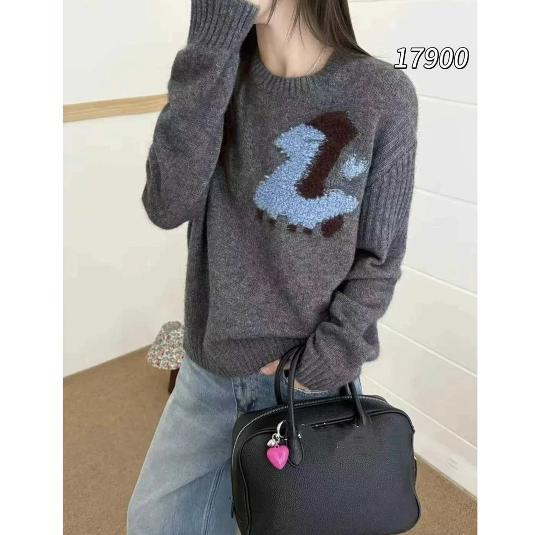 17900（部分无水洗唛，介意慎拍）CHUXUN圆领蓝色卡通图案针织衫