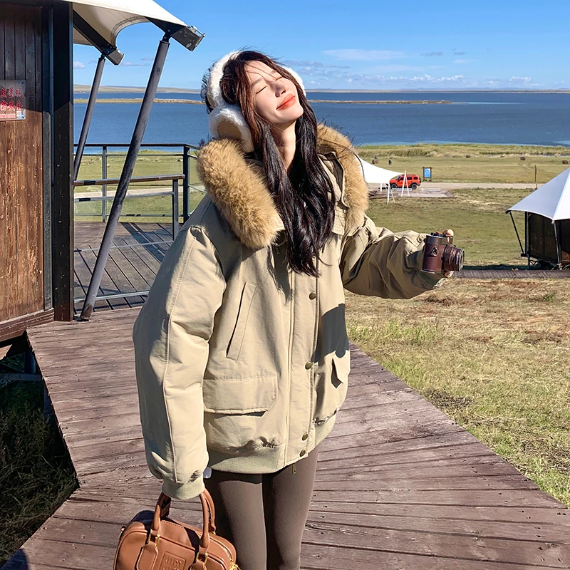 复古时尚大毛领工装羽绒服女2025冬季新款加厚保暖90白鸭绒派克服