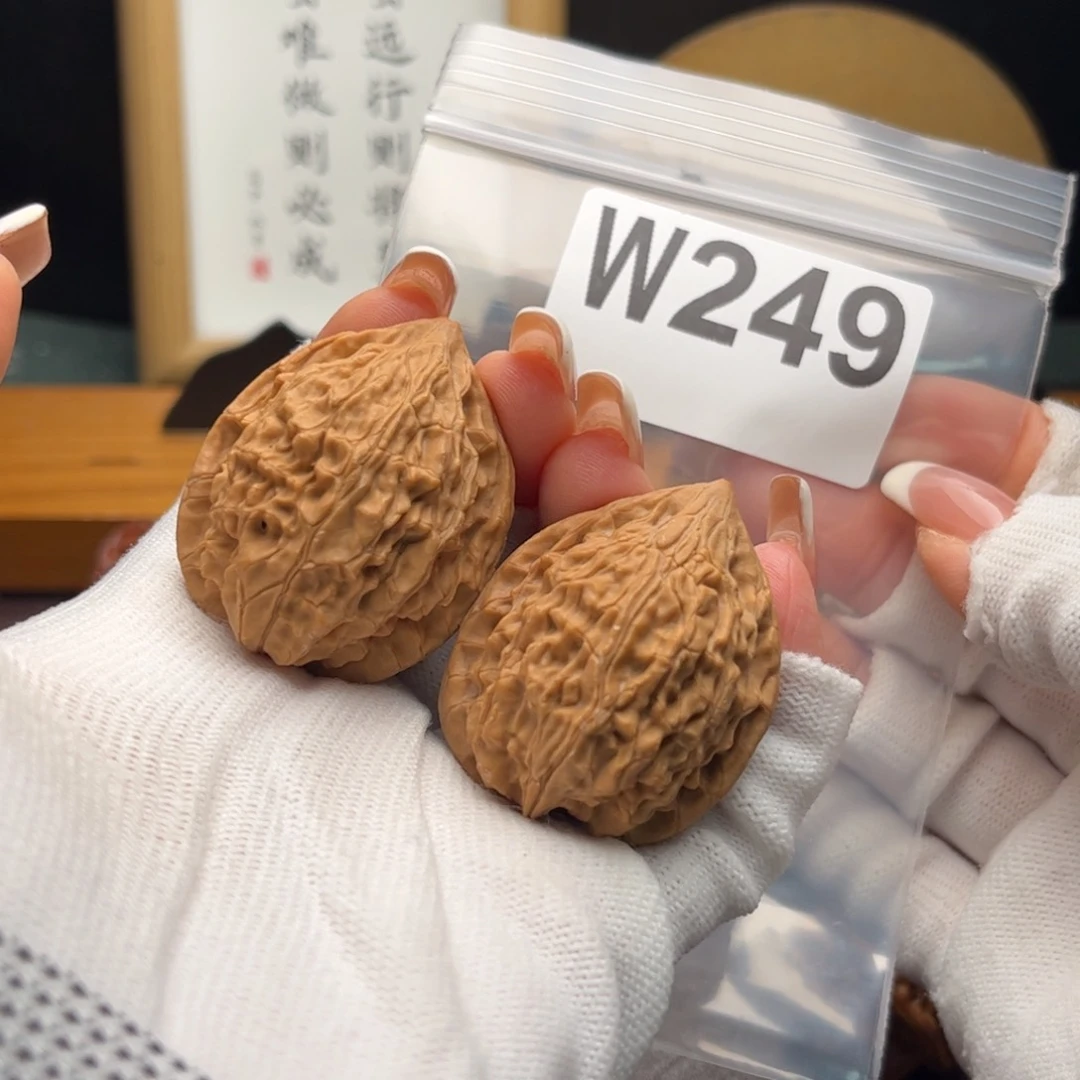 文玩核桃把件航*35嫁鸡w 249