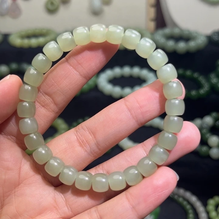 和田玉未镶嵌手链卡8