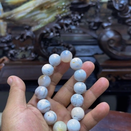 硅化玉手串未镶嵌