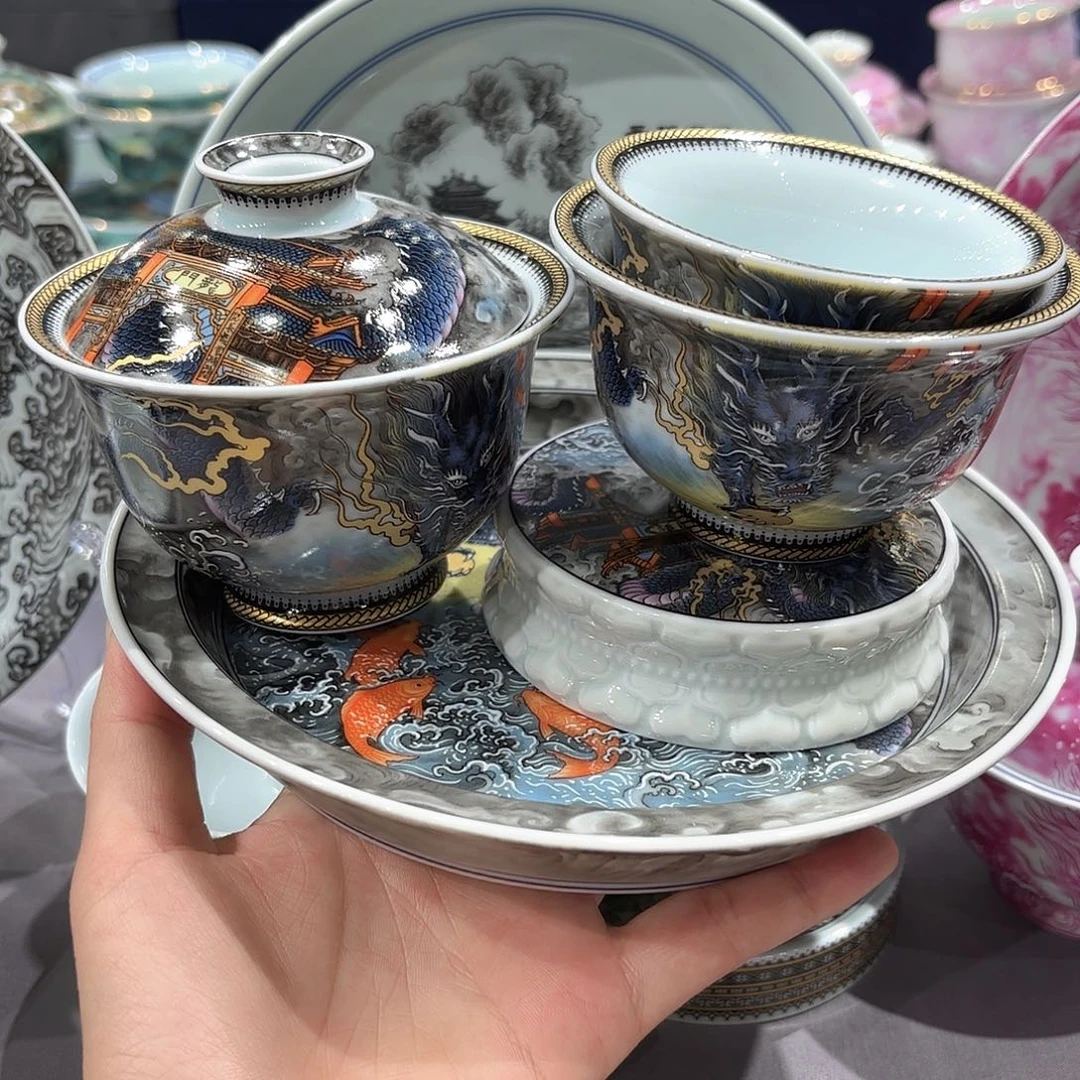 瓷片景德镇陶瓷学院等单位联合主办