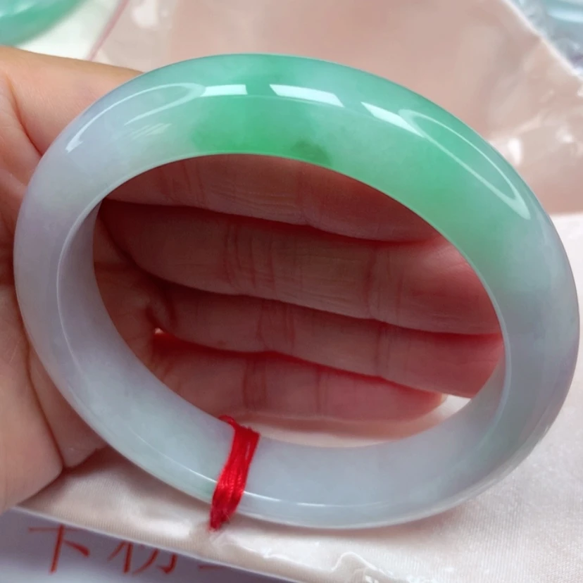 【闪购商品】翡翠手镯未镶嵌冰胶甜绿半山水手镯5859圈10号