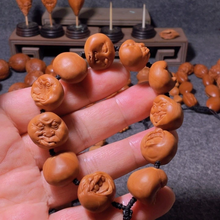 阿***腾手串/手链橄榄核手工制作工艺精湛