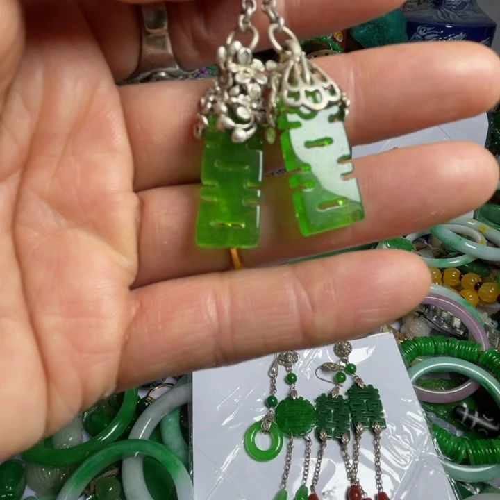 想***福滴血莲花菩提吊坠