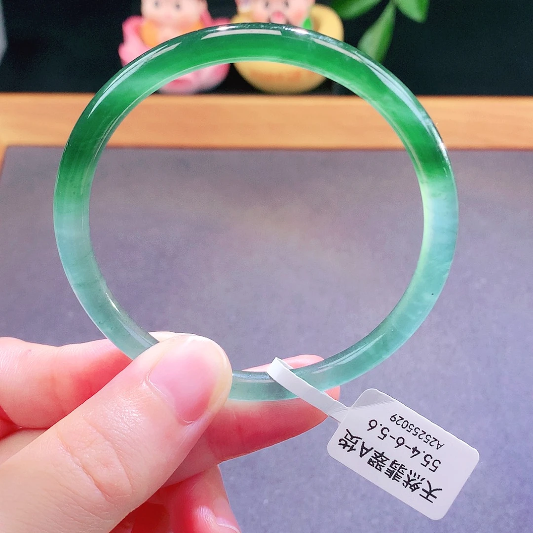 翡翠未镶嵌手镯天然翡翠