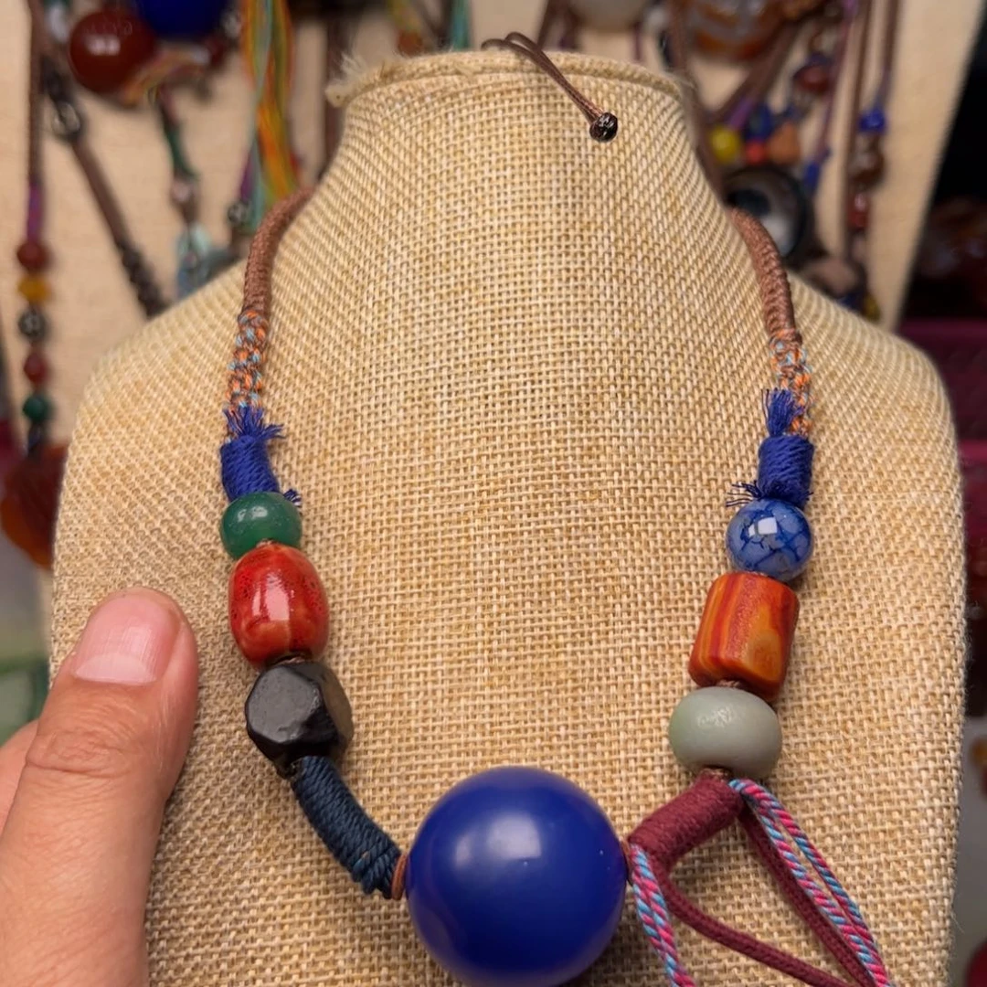 玛瑙/玉髓颈饰未镶嵌