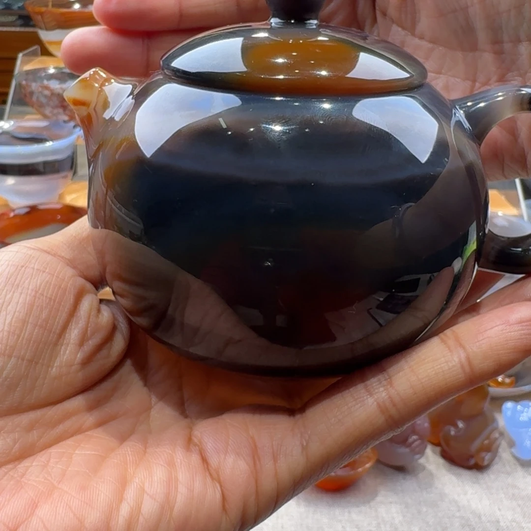 用***8玛瑙/玉髓未镶嵌玛瑙茶壶