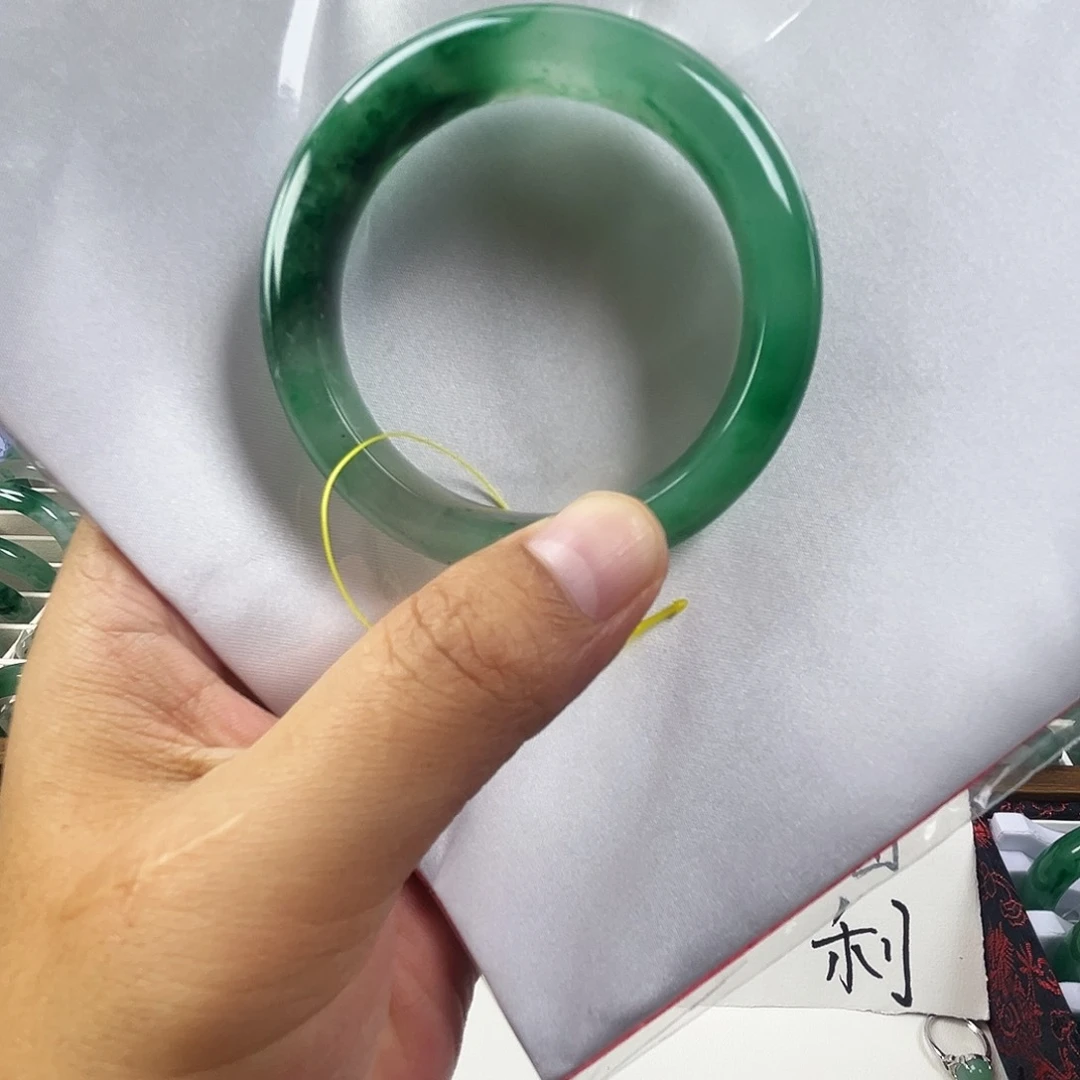 石英质玉手镯未镶嵌54.3